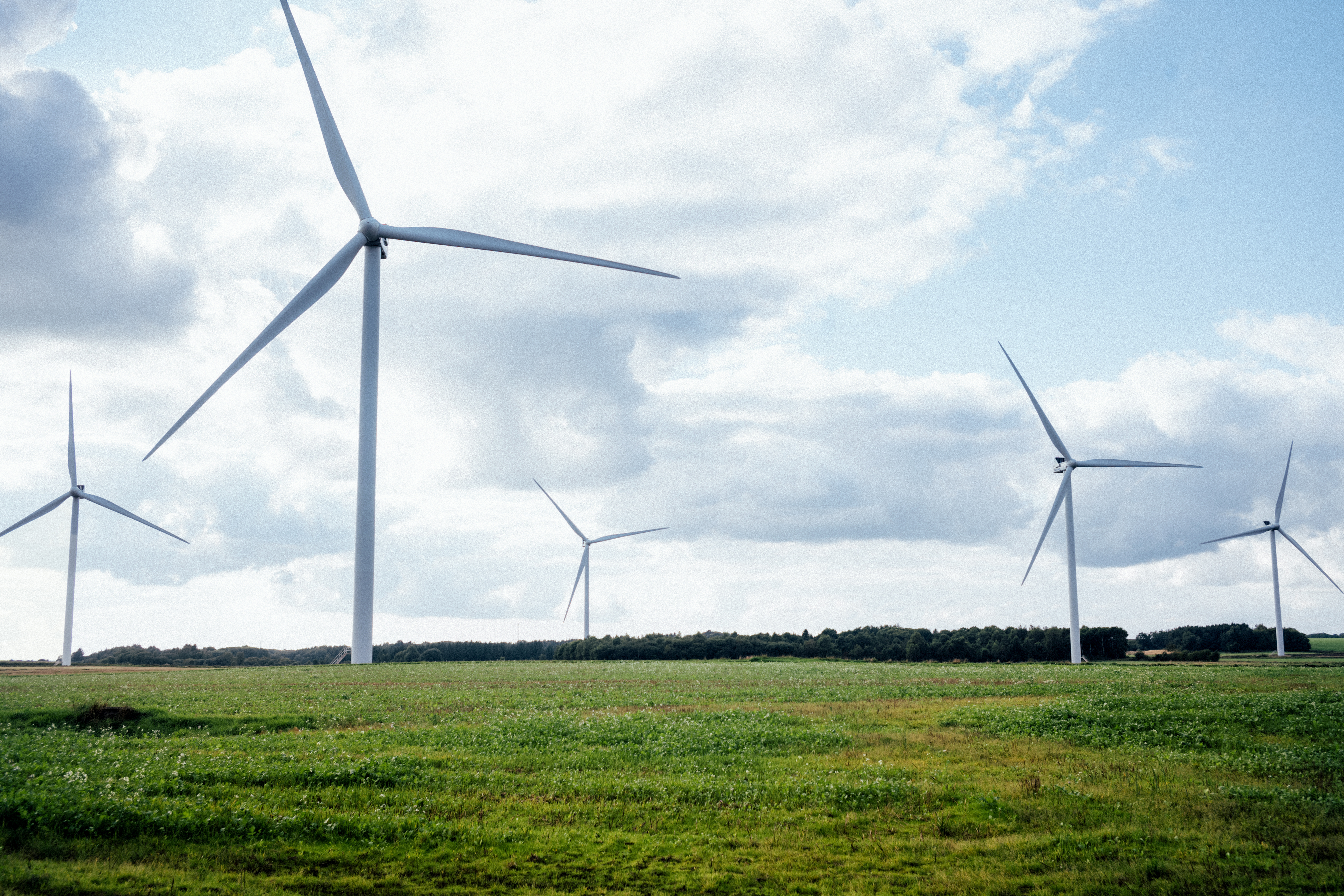 <p>Sie haben ein Grundstück und möchten es für ein Windprojekt verpachten?</p>