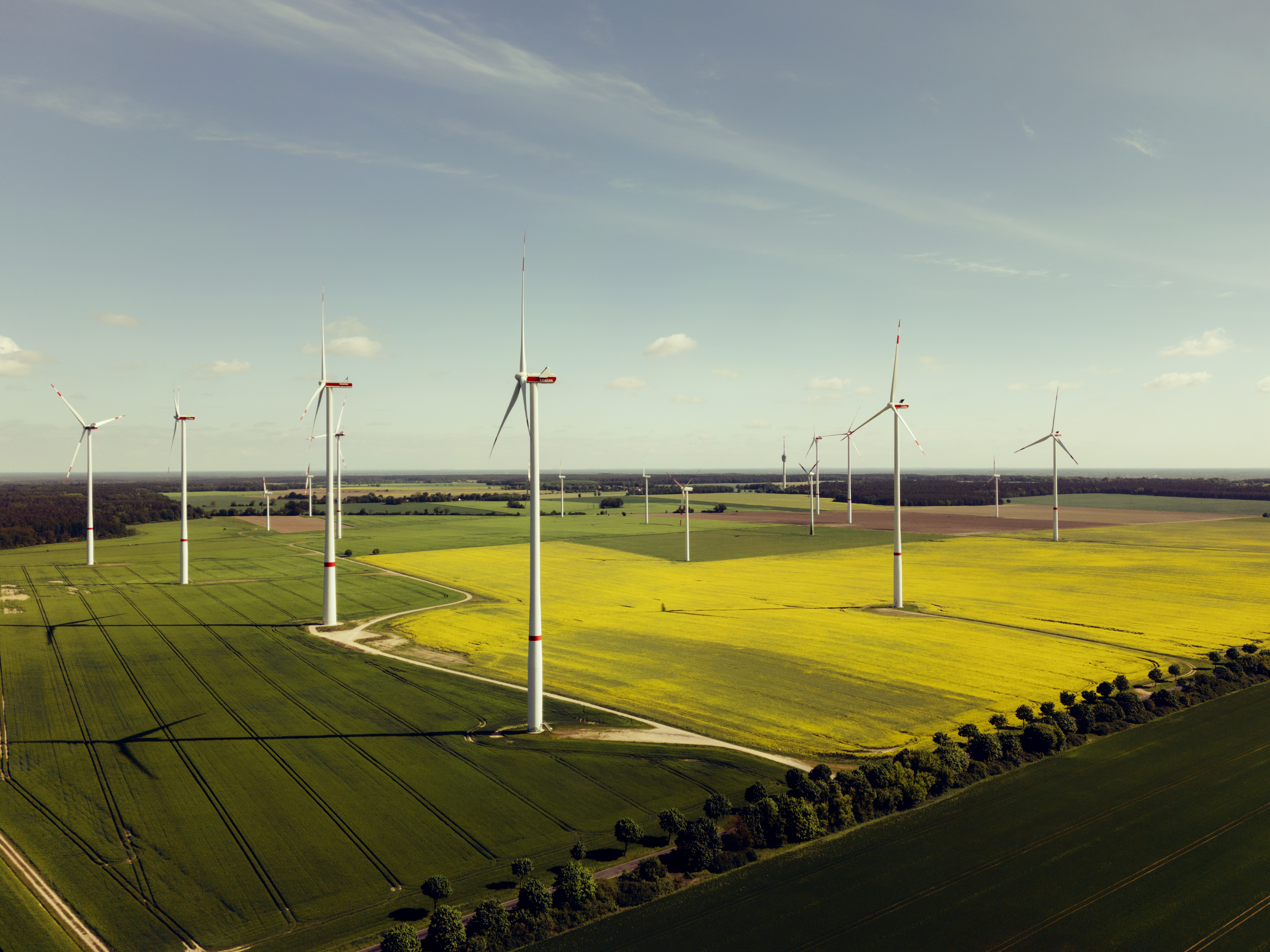 Ihr zuverlässiger Partner für erneuerbare Energien