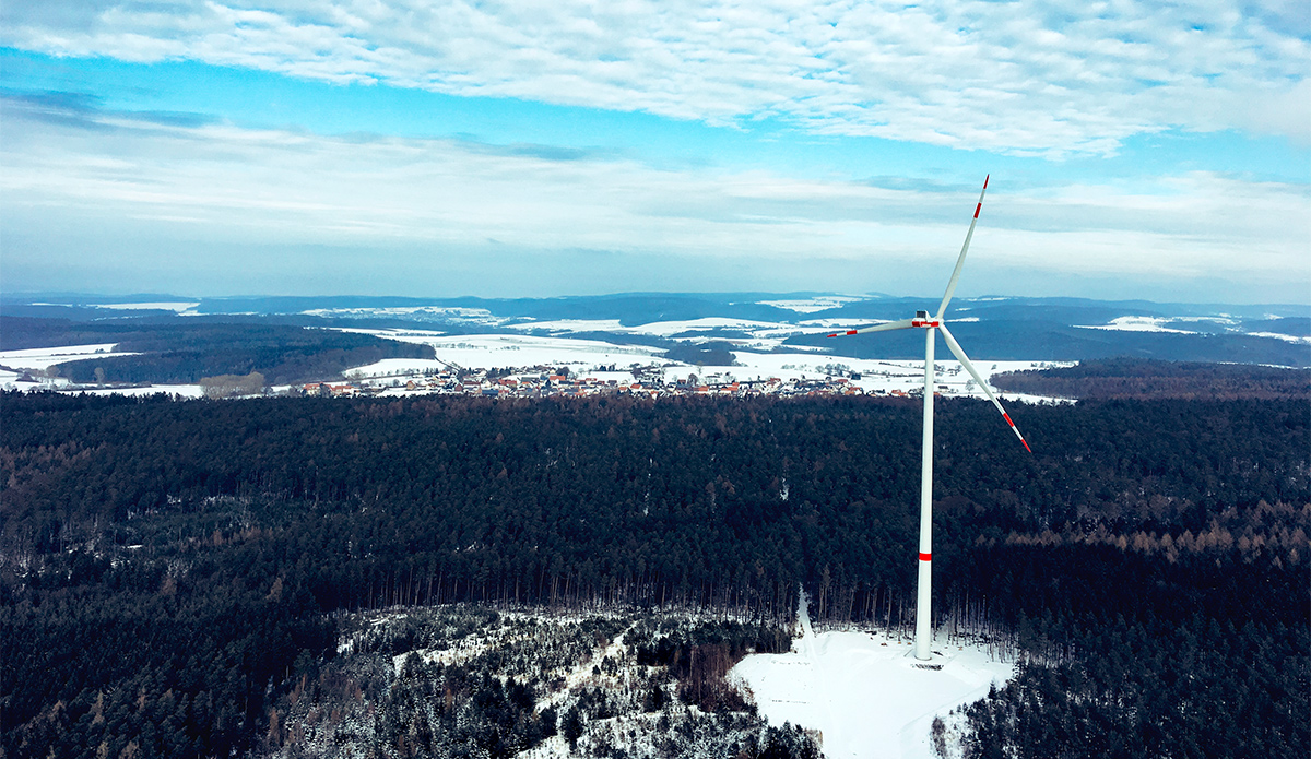 <p>Renewable energy, <br>built to last.</p>